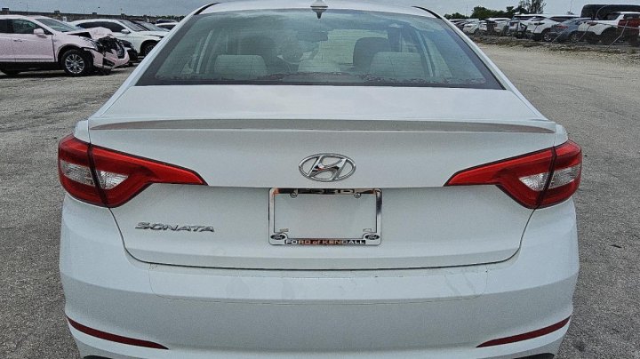 Hyundai SONATA  2016