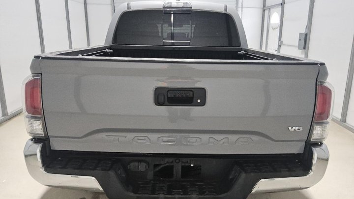 Toyota TACOMA  2021