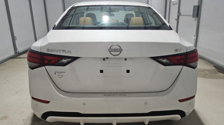 Nissan Sentra  2024