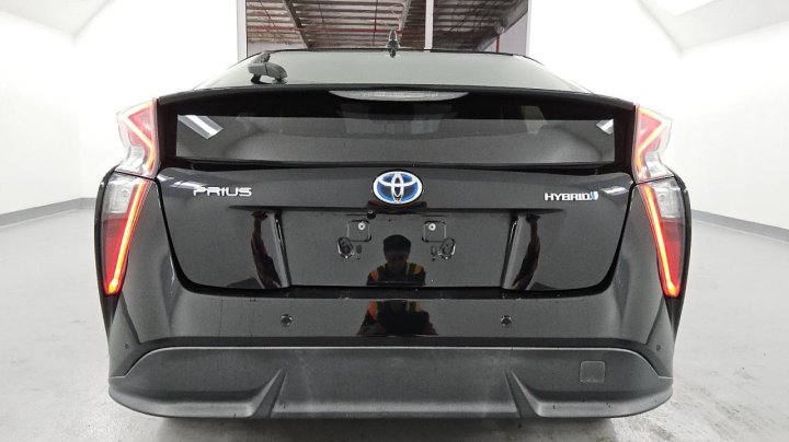 Toyota Prius  2016
