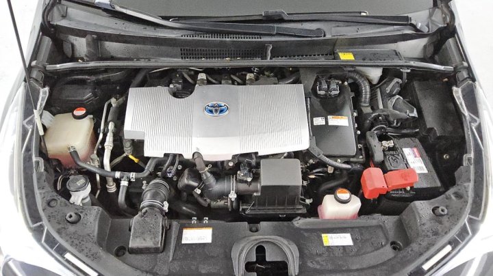 Toyota Prius  2016