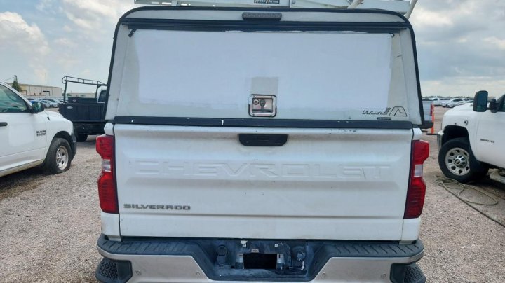 Chevrolet Silverado  2021