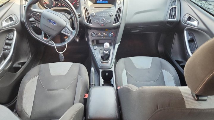 Ford Focus  2017