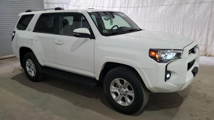 Toyota 4runner  2024