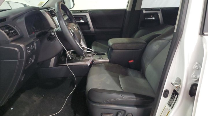 Toyota 4runner  2024