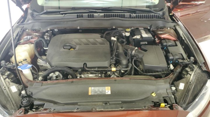 Ford FUSION SE 2016