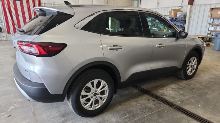 Ford Escape  2023