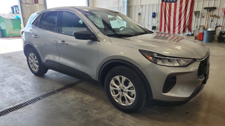 Ford Escape  2023