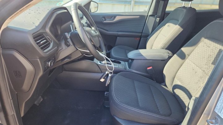 Ford Escape  2023