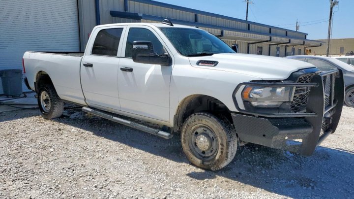 RAM 2500  2023
