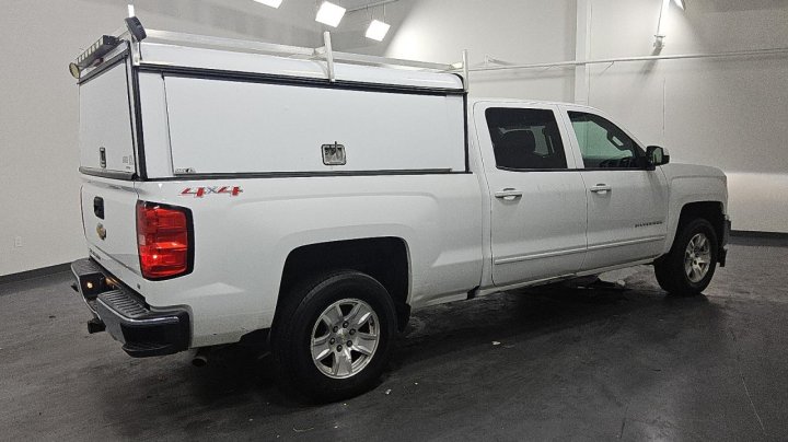 Chevrolet Silverado  2017