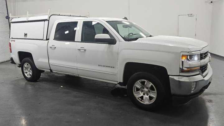 Chevrolet Silverado  2017