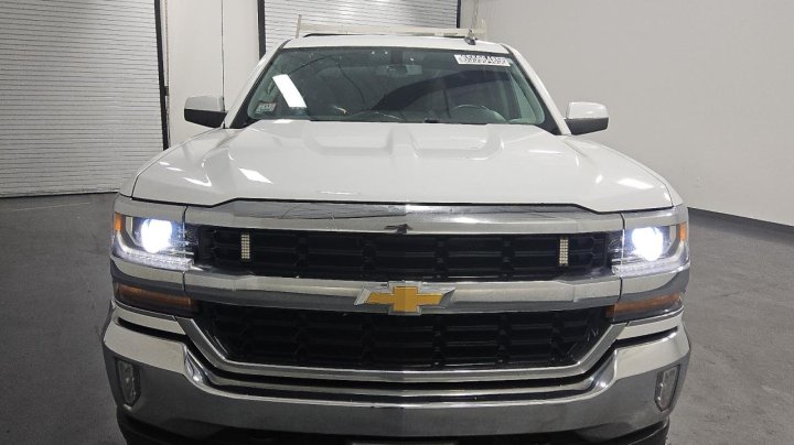 Chevrolet Silverado  2017