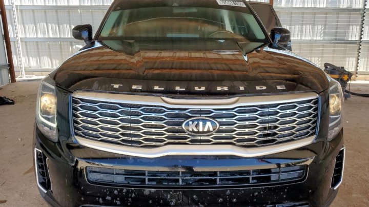 KIA TELLURIDE  2021