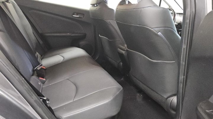 Toyota Prius  2018