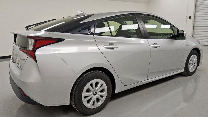 Toyota Prius  2019