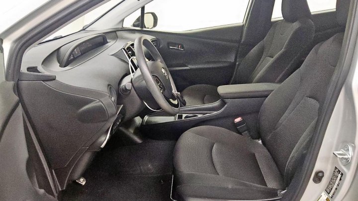 Toyota Prius  2019