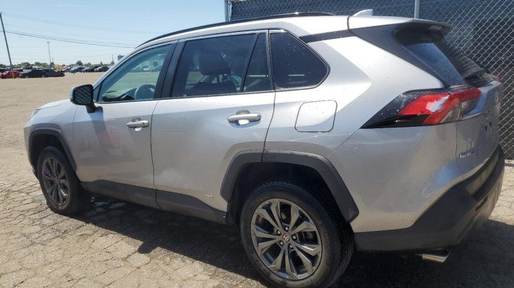 Toyota RAV4 XLE PREMIUM 2022