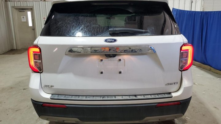 Ford Explorer XLT 2021