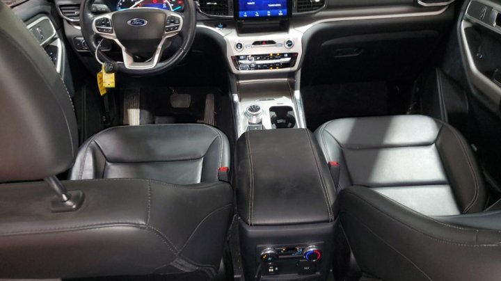 Ford Explorer XLT 2021