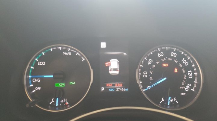 Toyota RAV4 LE 2022