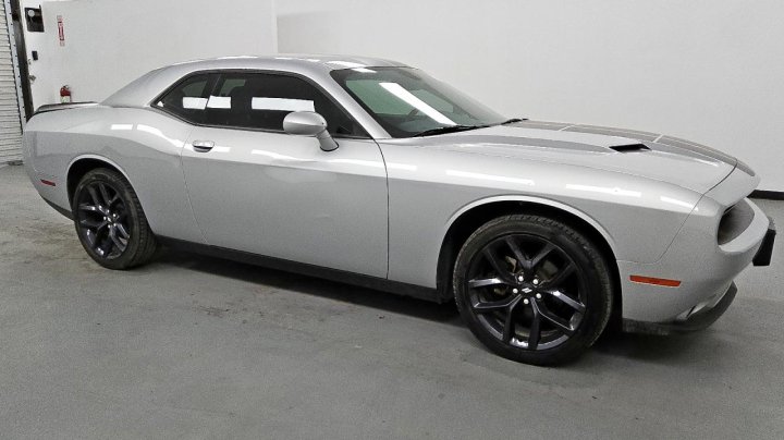Dodge Challenger SXT 2021