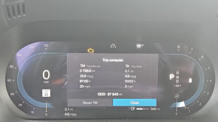 Volvo XC60 B5 MOMENTUM 2022