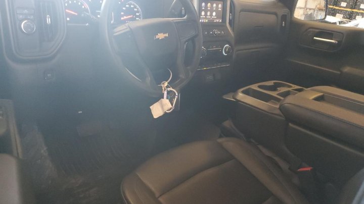 Chevrolet Silverado C1500 2023