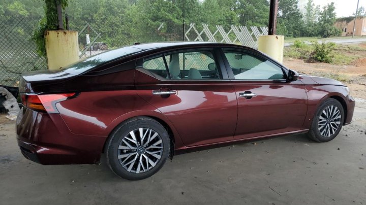 Nissan Altima SV 2023