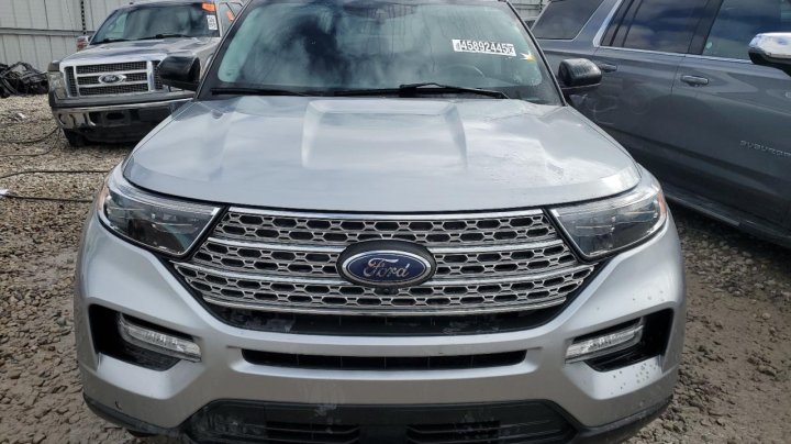 Ford Explorer  2022