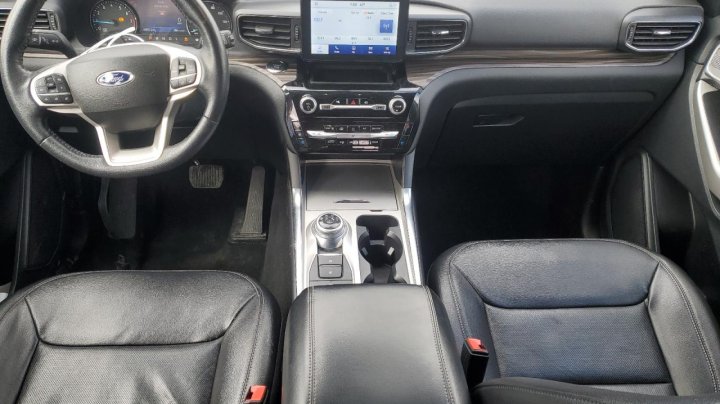 Ford Explorer  2022