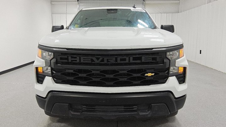 Chevrolet Silverado  2023