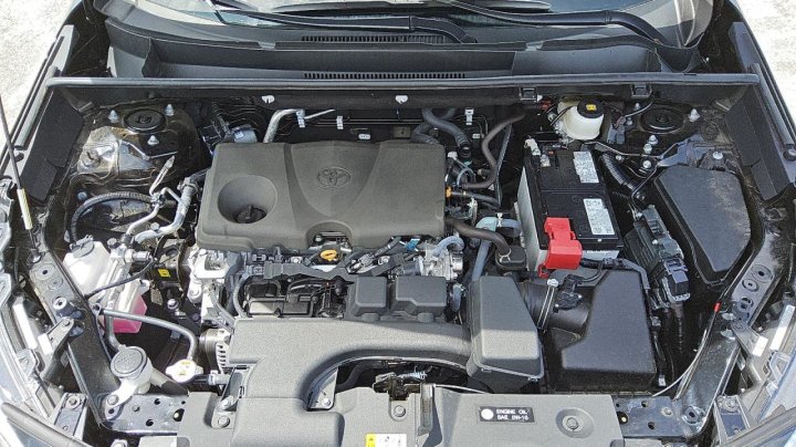 Toyota RAV4  2024