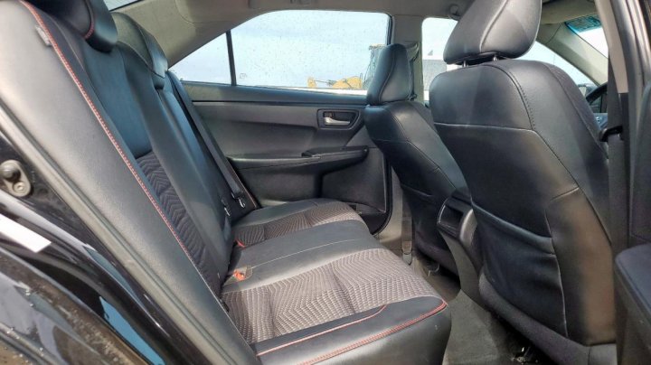 Toyota Camry  2015