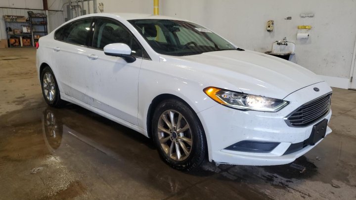 Ford FUSION  2017