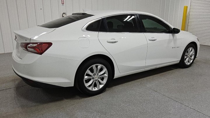 Chevrolet Malibu  2022