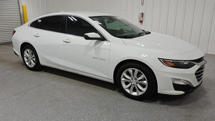 Chevrolet Malibu  2022