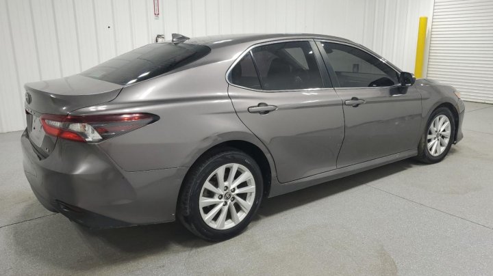 Toyota Camry  2022