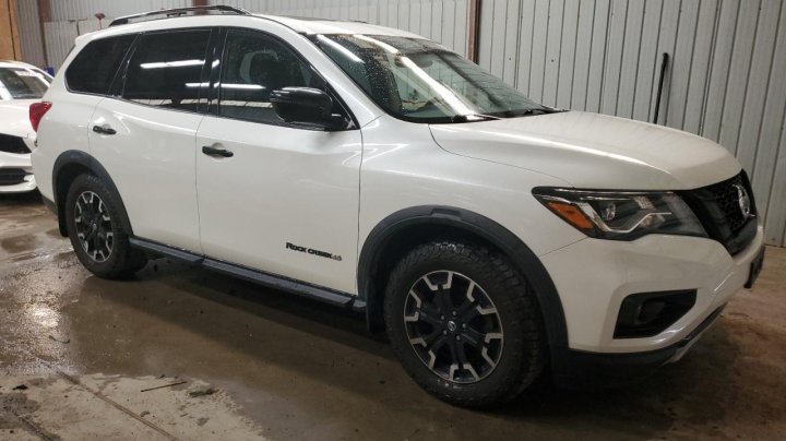 Nissan Pathfinder  2019
