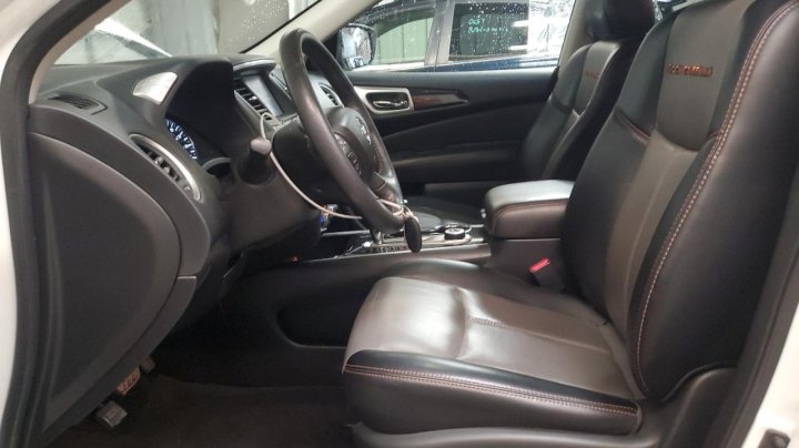 Nissan Pathfinder  2019