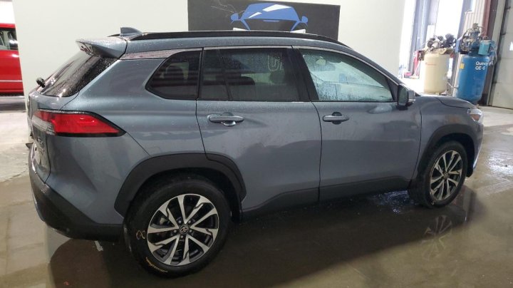 Toyota COROLLA CROSS  2022