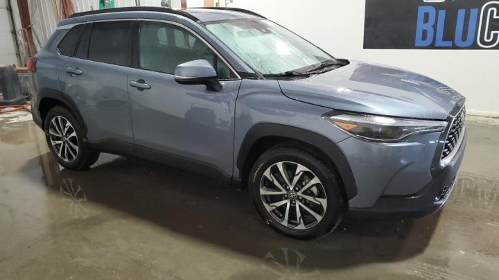 Toyota COROLLA CROSS  2022