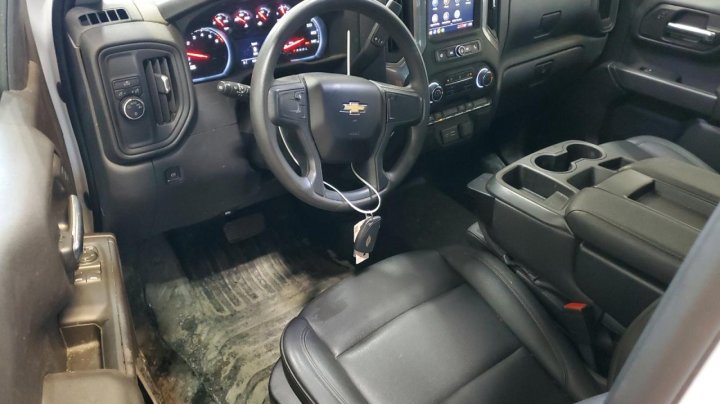 Chevrolet Silverado  2023