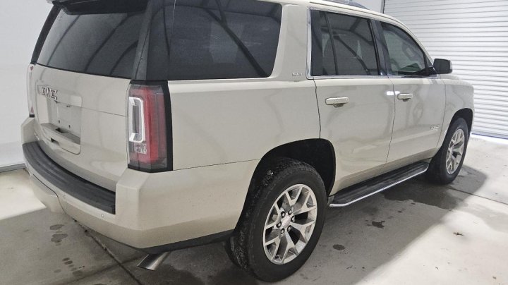 GMC YUKON SLT 2015