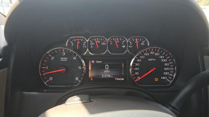 GMC YUKON SLT 2015