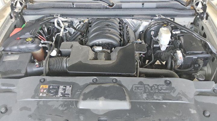 GMC YUKON SLT 2015