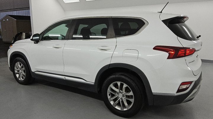 Hyundai Santa Fe SE 2020