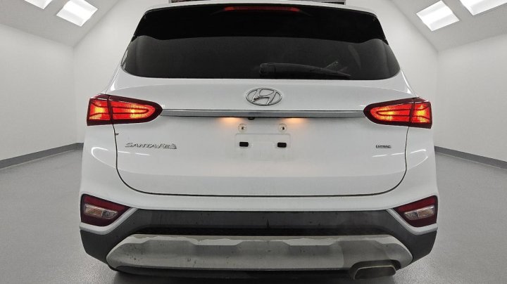 Hyundai Santa Fe SE 2020