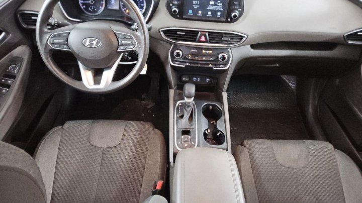 Hyundai Santa Fe SE 2020