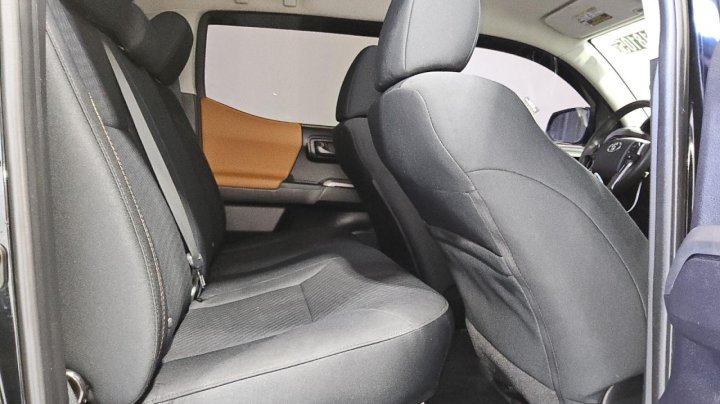 Toyota TACOMA DOUBLE CAB 2020